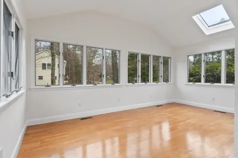 15 Pine Road North Hampton NH 03862