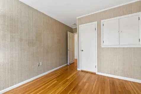15 Pine Road North Hampton NH 03862