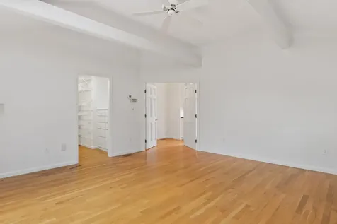 15 Pine Road North Hampton NH 03862
