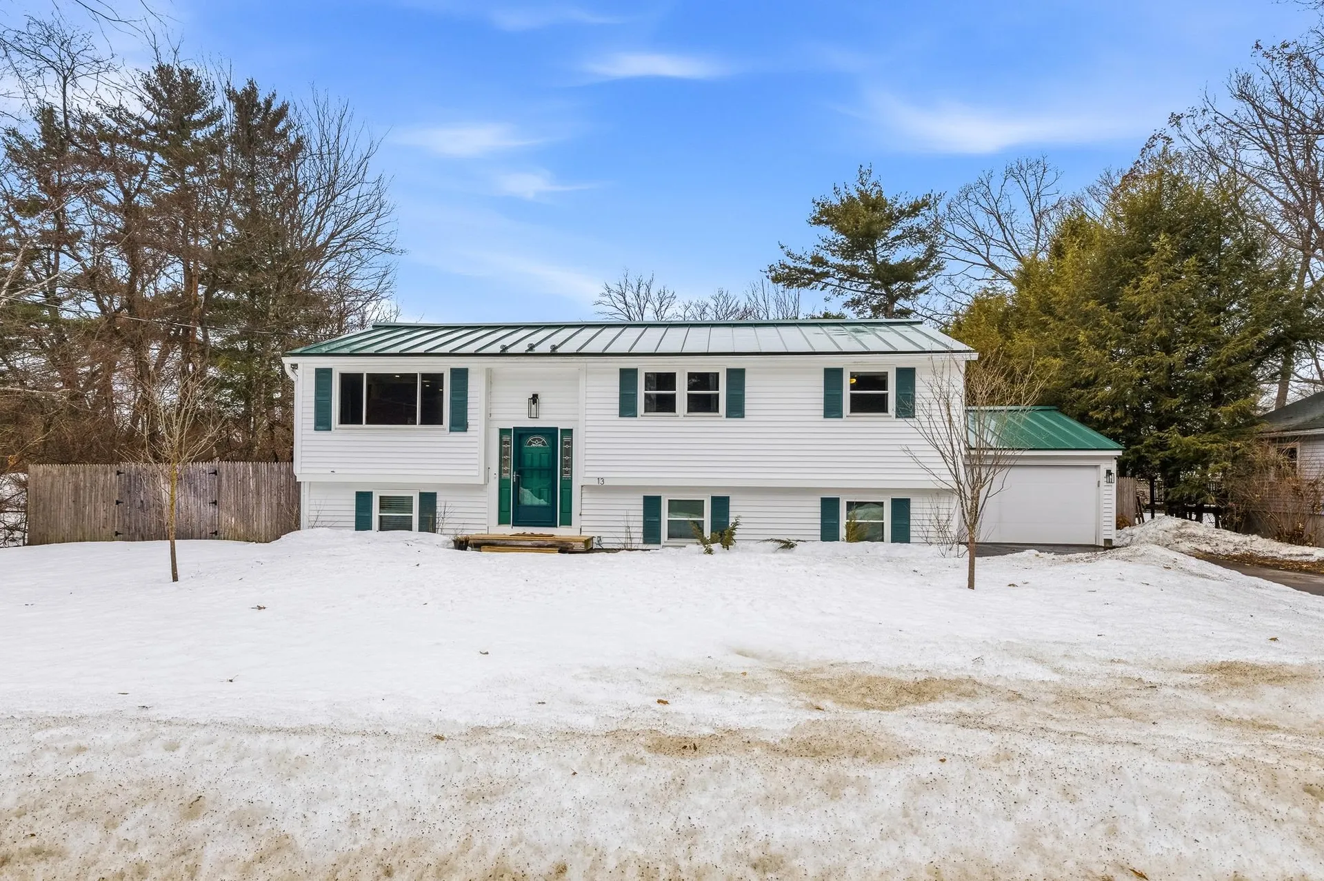 13 Redwing Road Concord NH 03301