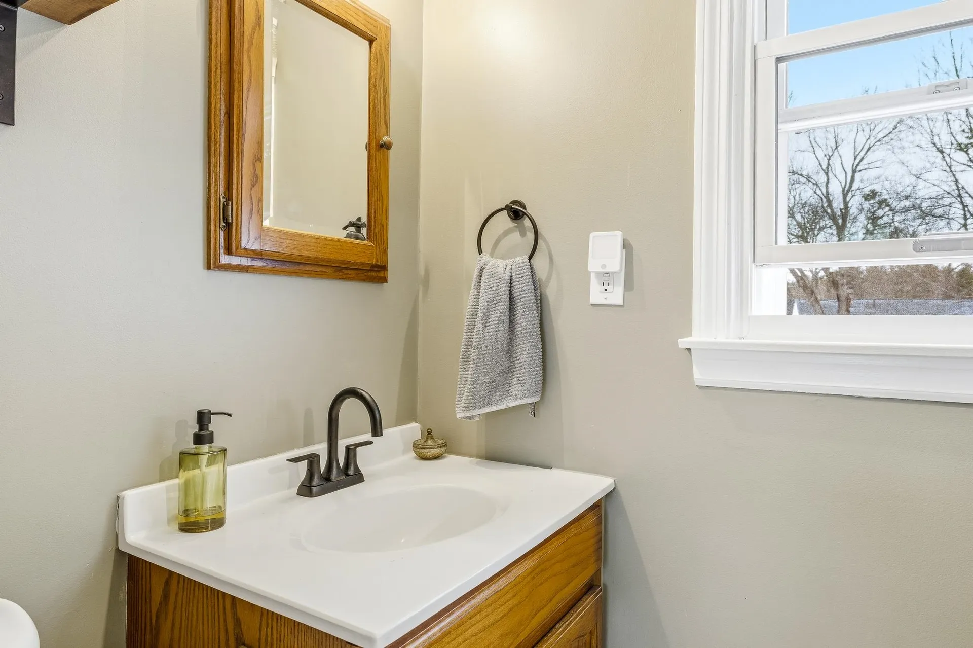 13 Redwing Road Concord NH 03301
