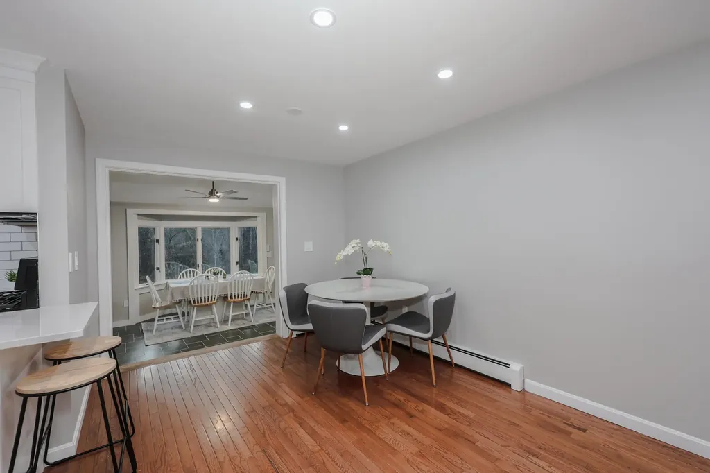 36 B Dale Road Hooksett NH 03106