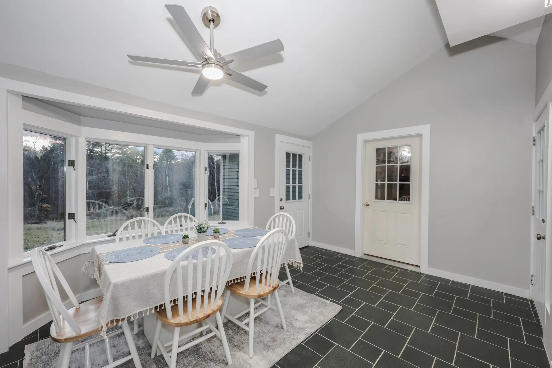 36 B Dale Road Hooksett NH 03106