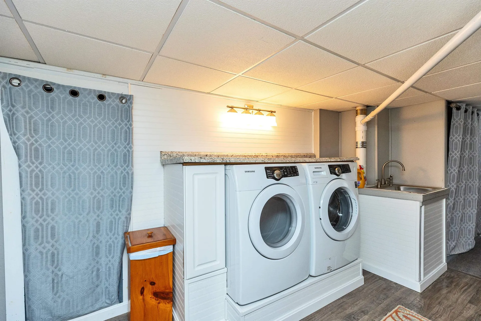 24 Dexter Street Nashua NH 03060