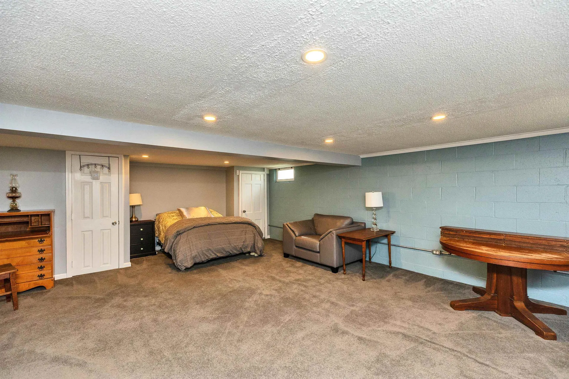 24 Dexter Street Nashua NH 03060