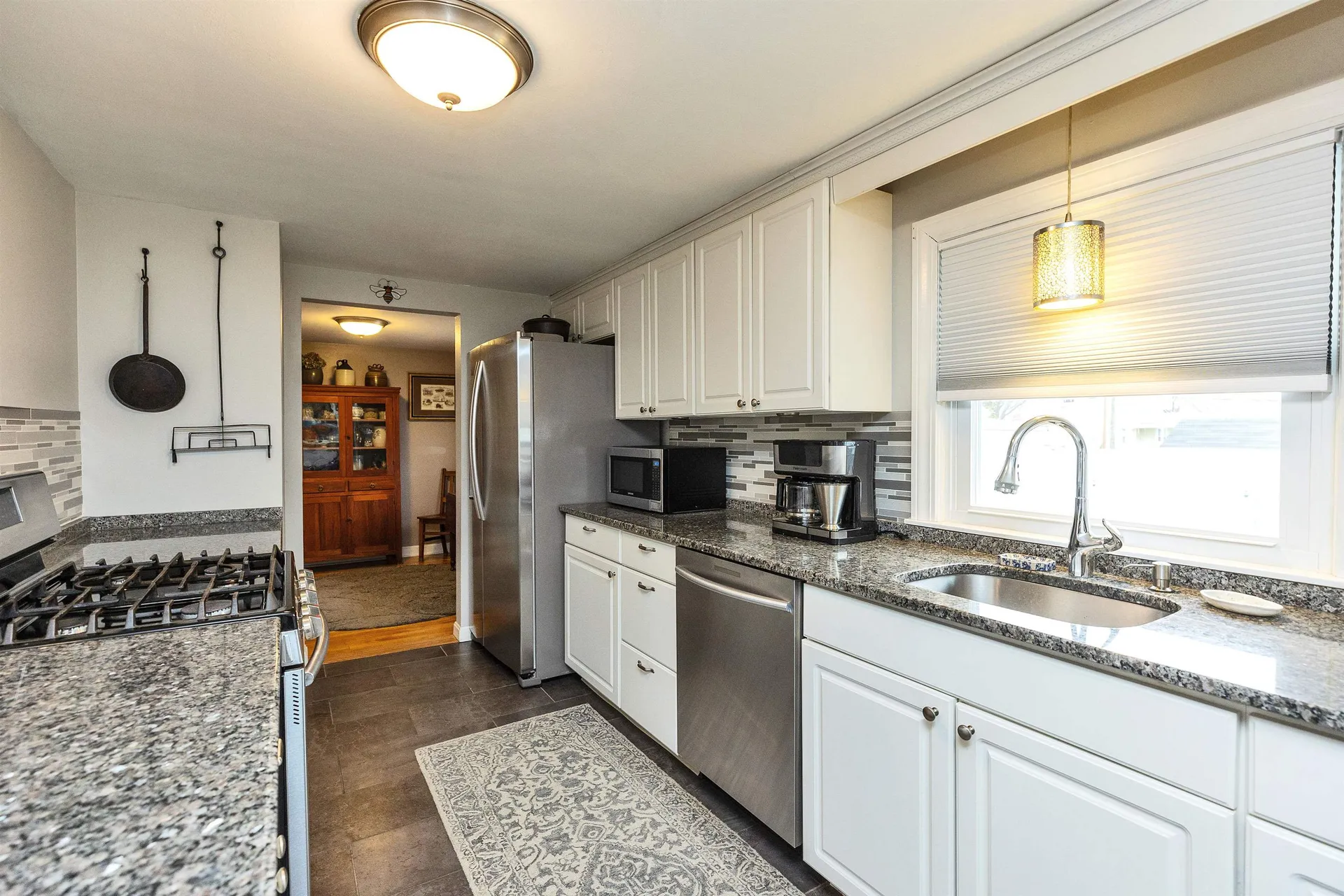 24 Dexter Street Nashua NH 03060