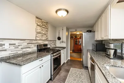 24 Dexter Street Nashua NH 03060