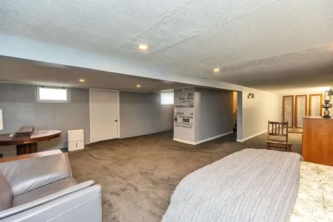24 Dexter Street Nashua NH 03060