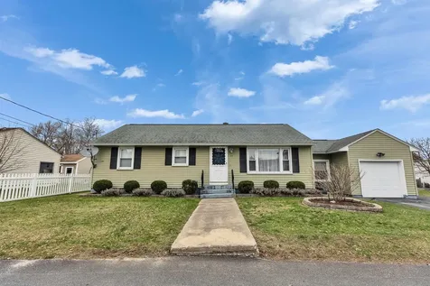 24 Dexter Street Nashua NH 03060
