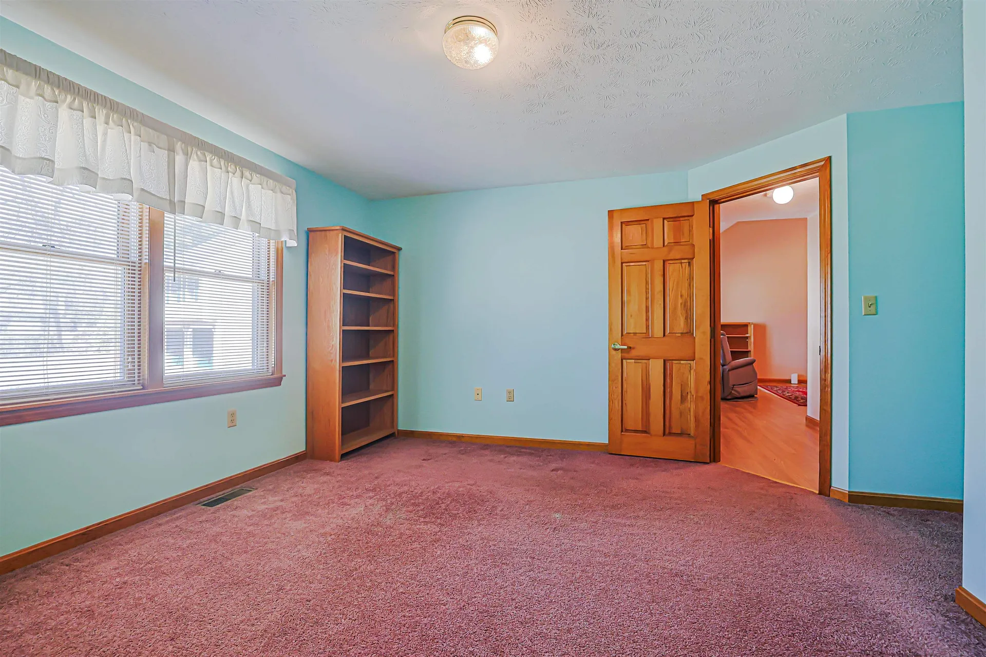 27 Scottsdale Drive Hudson NH 03051