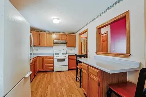 27 Scottsdale Drive Hudson NH 03051