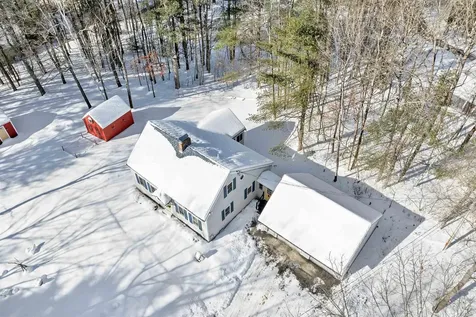 581 East Side Drive Alton NH 03810