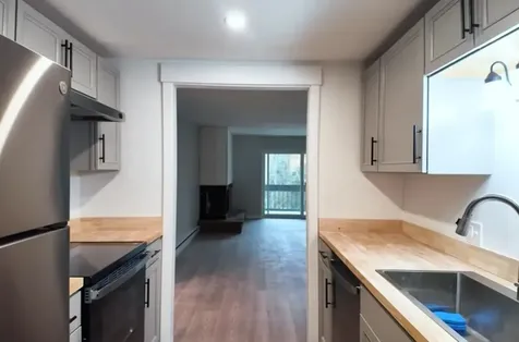 663 Cherry Valley Road Gilford NH 03249