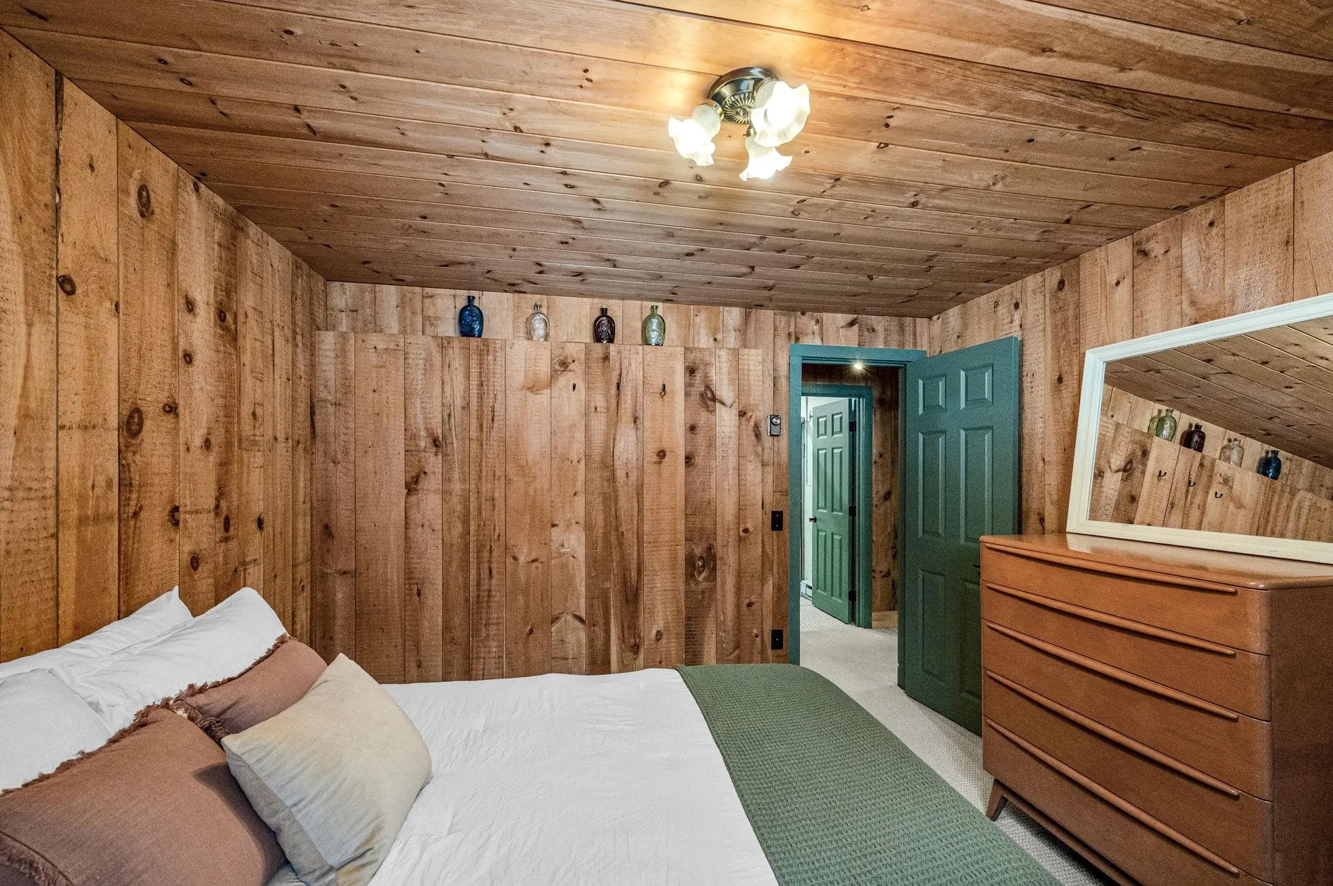 44 Howes Loop Wilmington VT 05363
