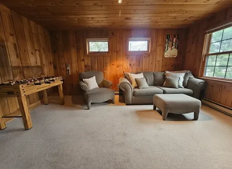44 Howes Loop Wilmington VT 05363