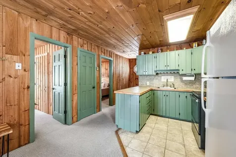 44 Howes Loop Wilmington VT 05363