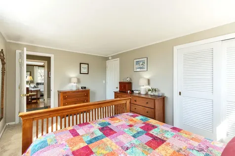 82 Kaufmann Drive Peterborough NH 03458