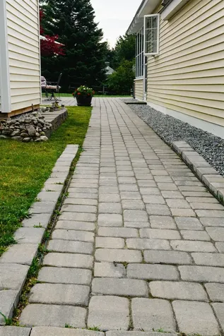 82 Kaufmann Drive Peterborough NH 03458