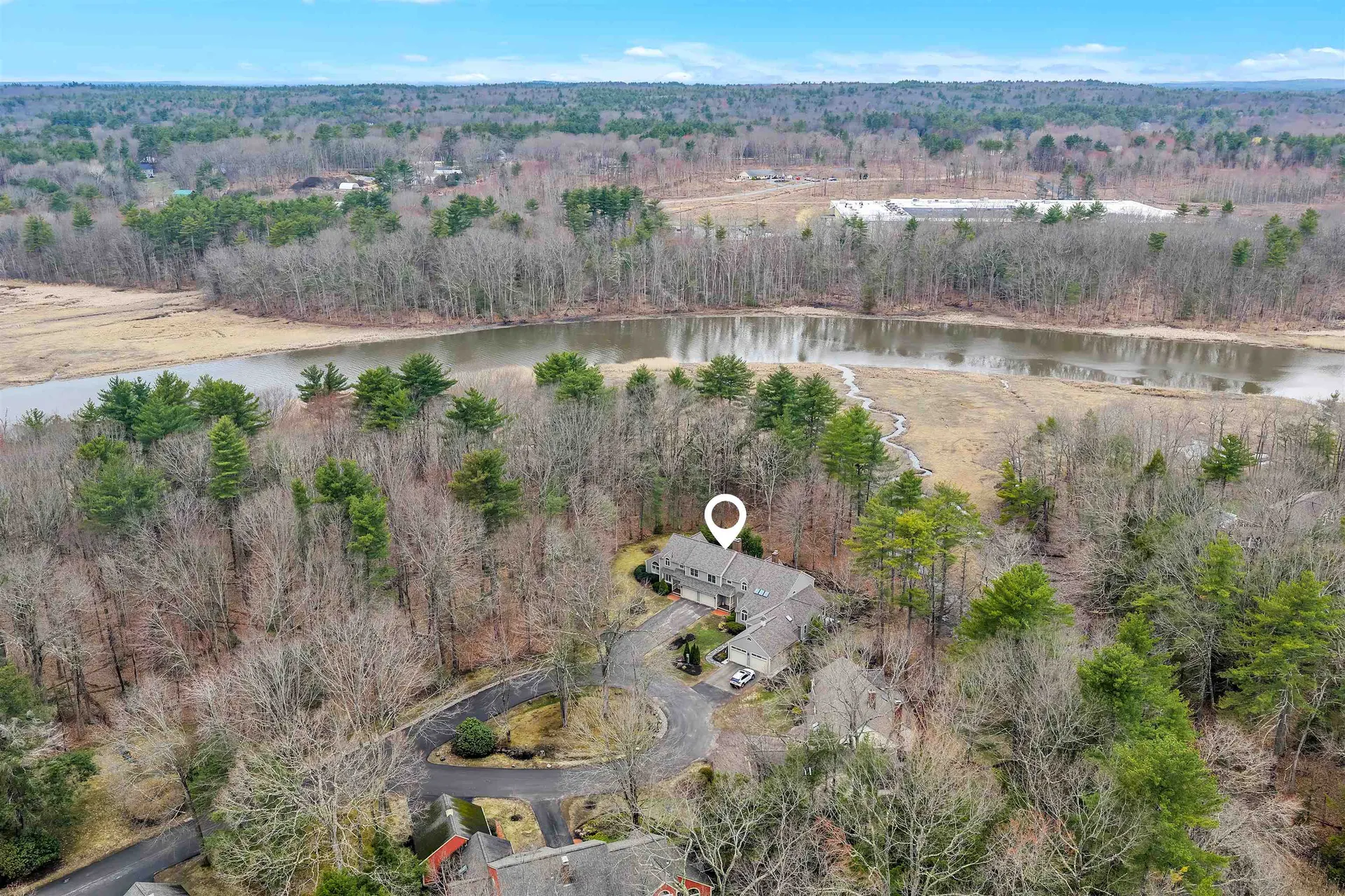 56 Peninsula Drive Stratham NH 03885