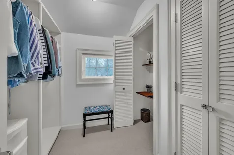 56 Peninsula Drive Stratham NH 03885