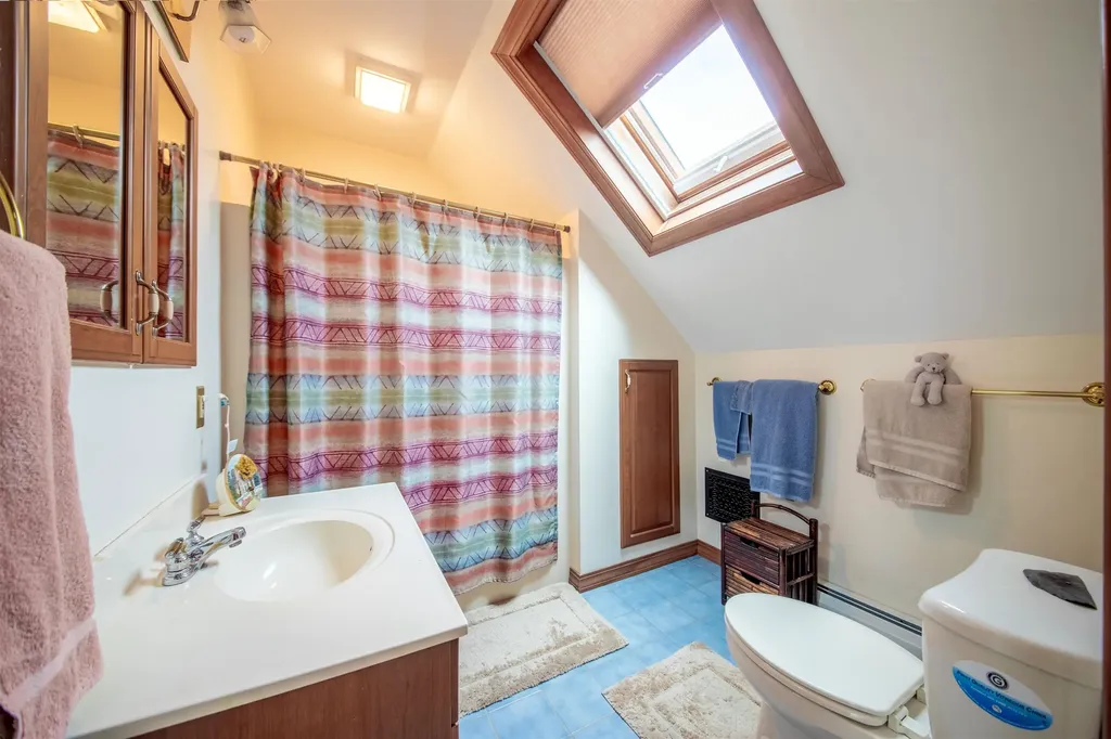 47 Oak Hill Drive Dummerston VT 05301