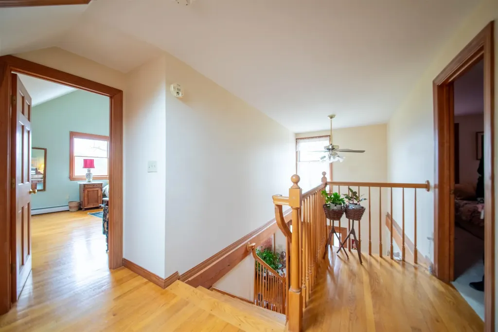 47 Oak Hill Drive Dummerston VT 05301