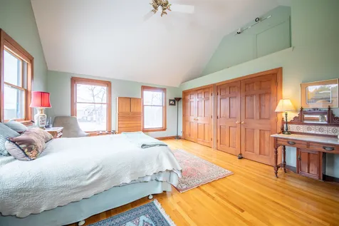 47 Oak Hill Drive Dummerston VT 05301