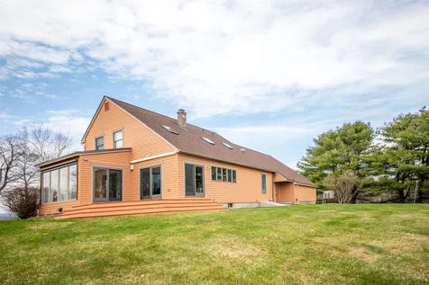 47 Oak Hill Drive Dummerston VT 05301
