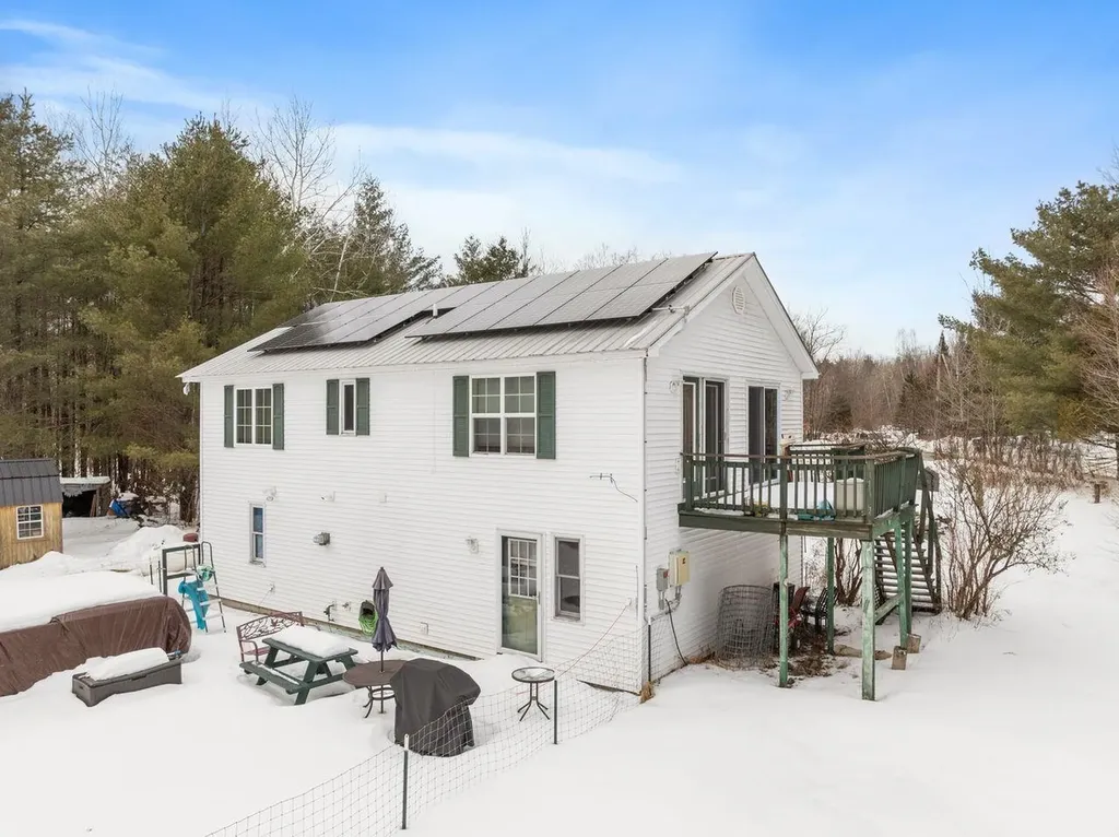 30 Knapp Road Piermont NH 03779