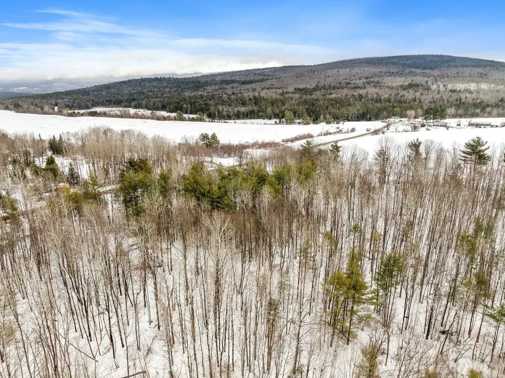 30 Knapp Road Piermont NH 03779