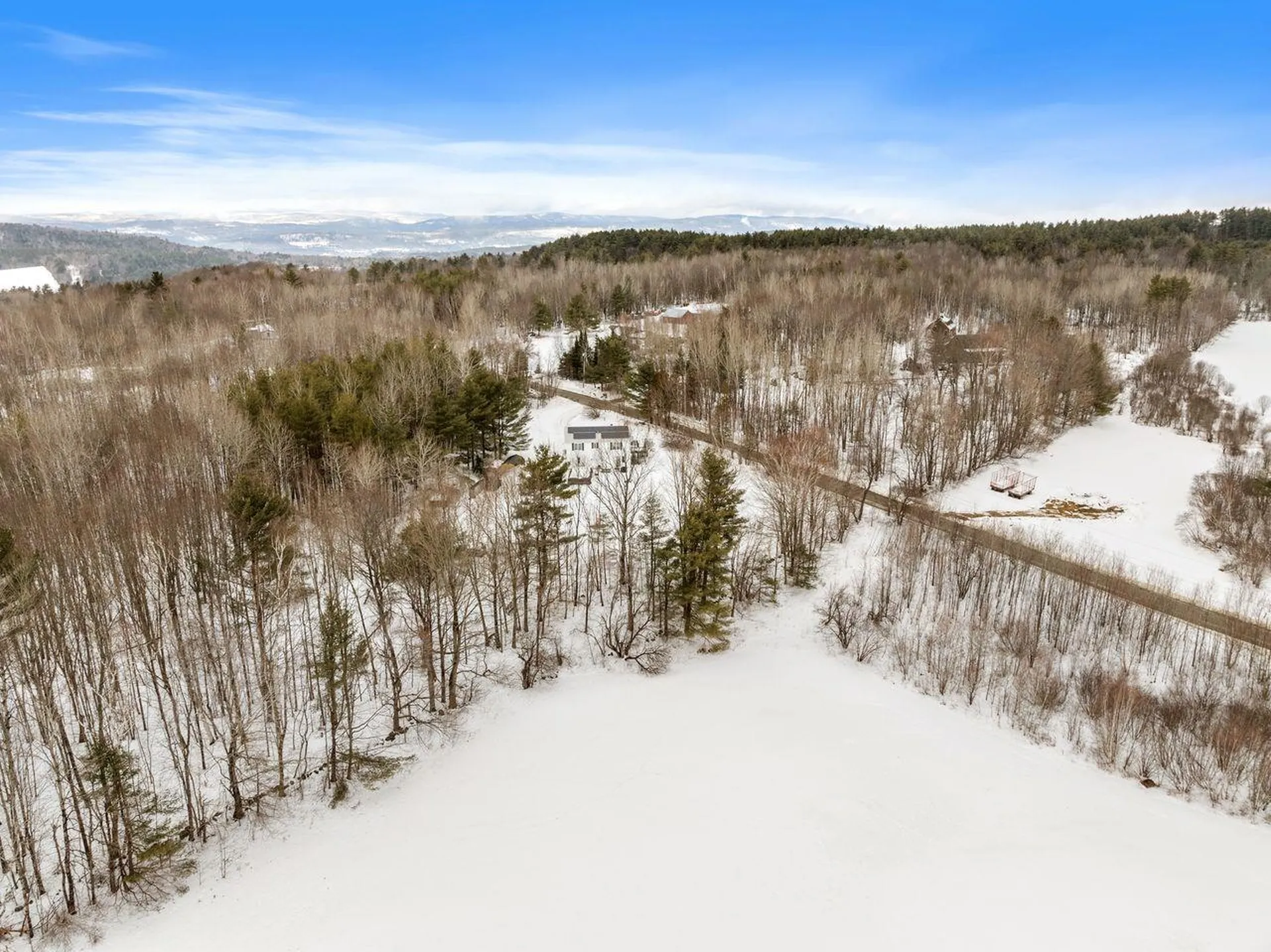 30 Knapp Road Piermont NH 03779