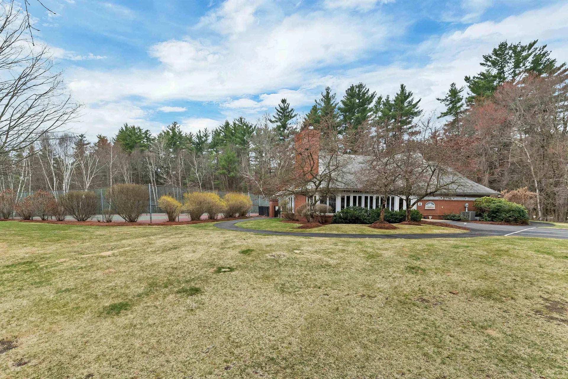 3 Timberwood Drive Goffstown NH 03045