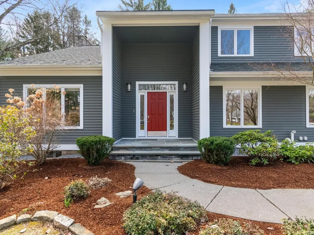 130 Deer Run Drive Shelburne VT 05482