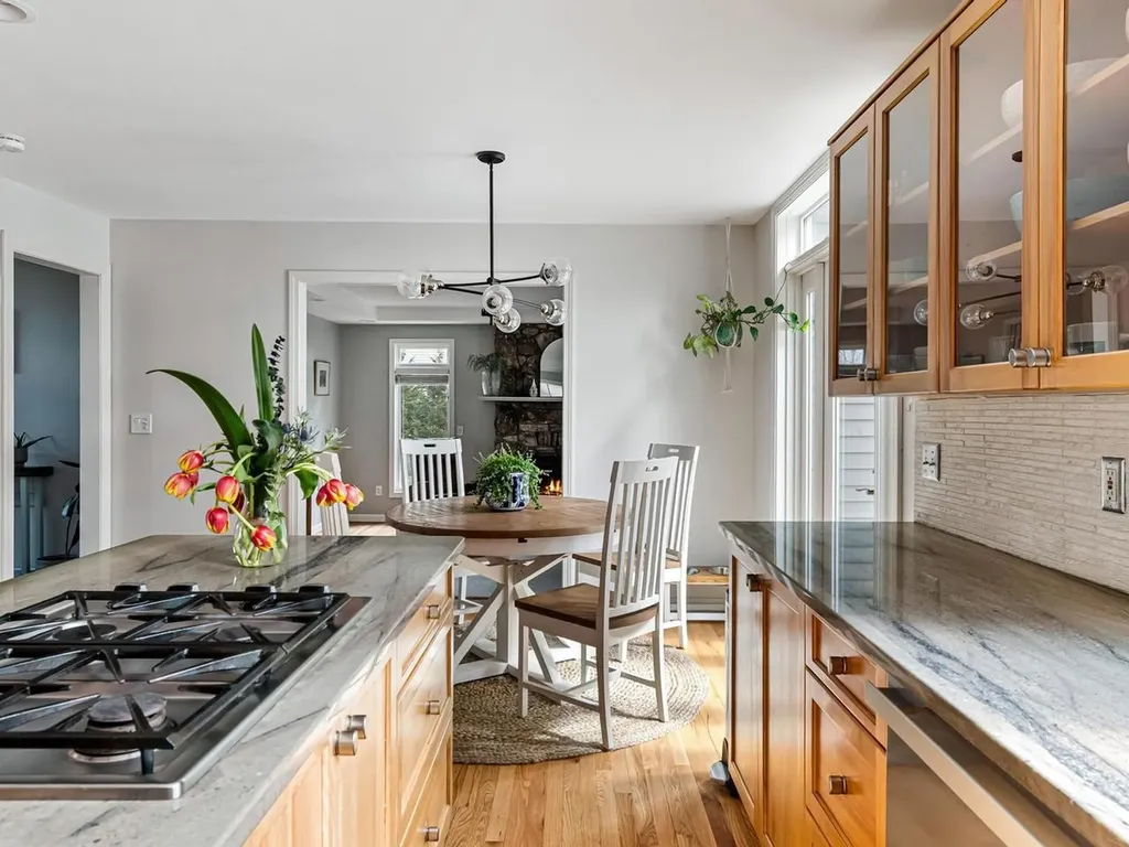 130 Deer Run Drive Shelburne VT 05482