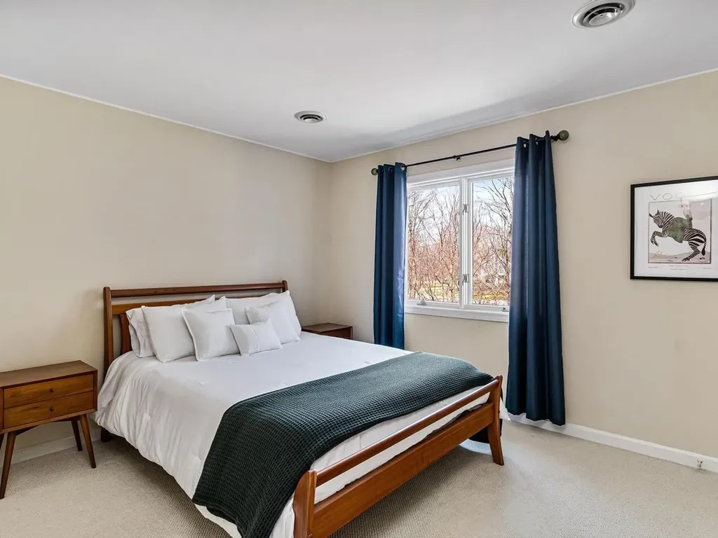 130 Deer Run Drive Shelburne VT 05482