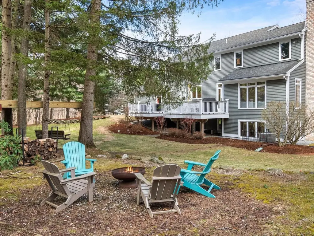 130 Deer Run Drive Shelburne VT 05482