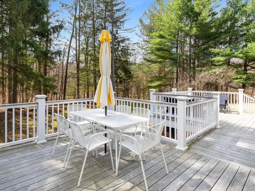 130 Deer Run Drive Shelburne VT 05482