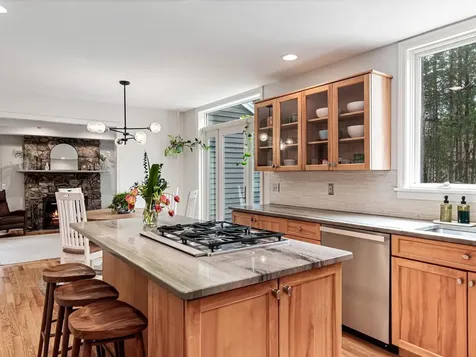 130 Deer Run Drive Shelburne VT 05482