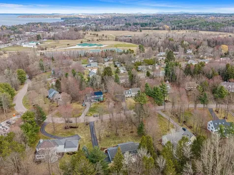 130 Deer Run Drive Shelburne VT 05482