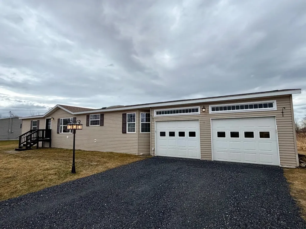 111 Deso Drive Alburgh VT 05440