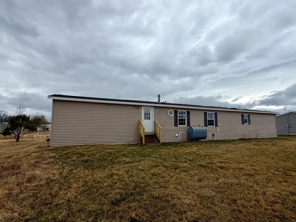 111 Deso Drive Alburgh VT 05440