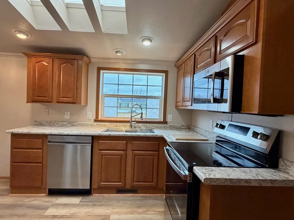 111 Deso Drive Alburgh VT 05440
