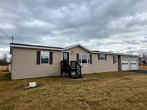 111 Deso Drive Alburgh VT 05440