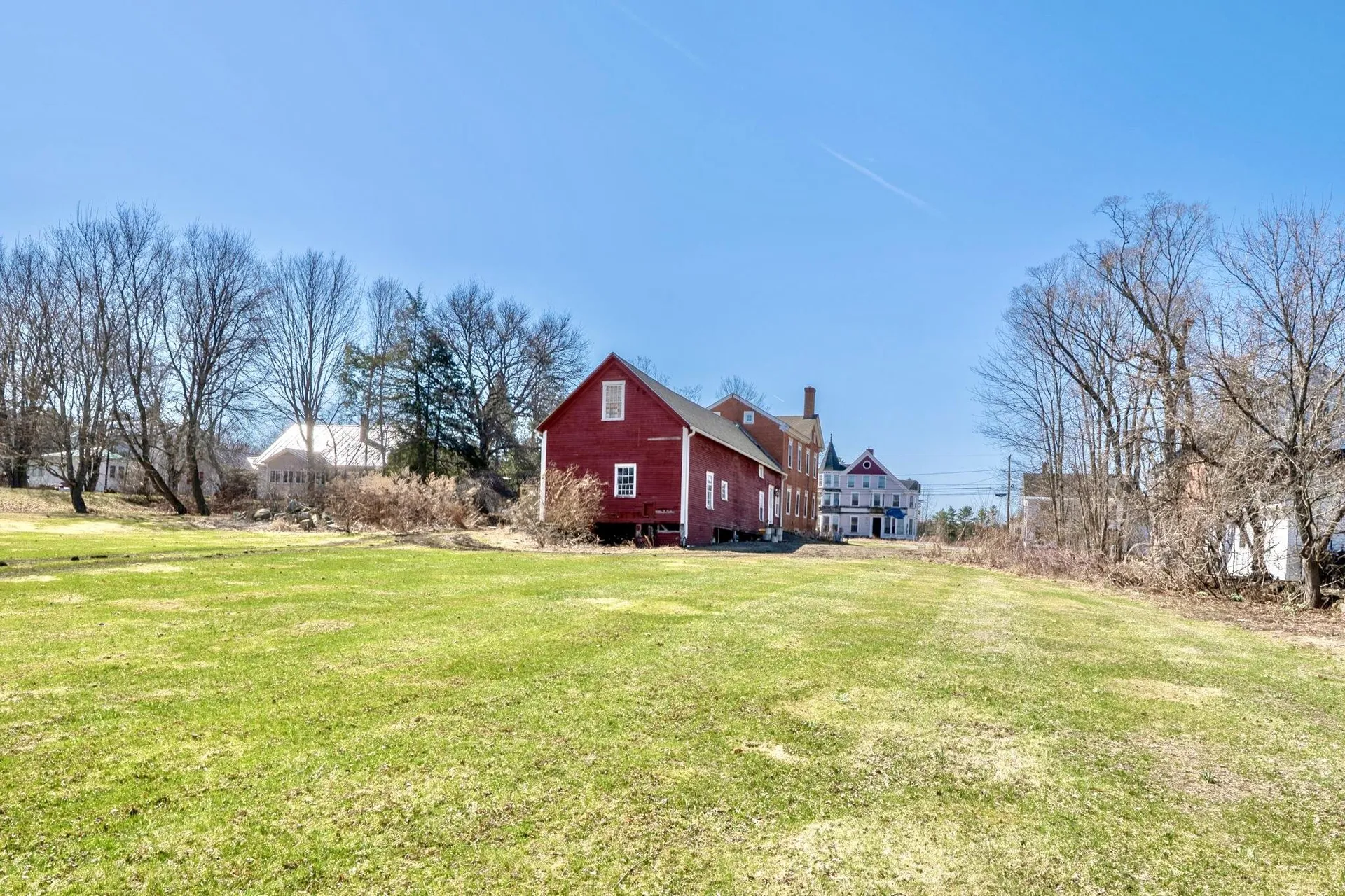 115 Court Street Haverhill NH 03765