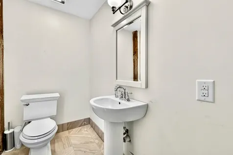 115 Court Street Haverhill NH 03765