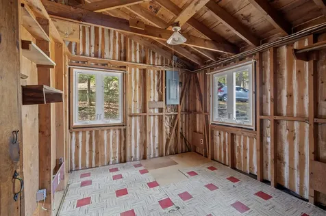 158 Lynn Grove Road Northwood NH 03261-9998