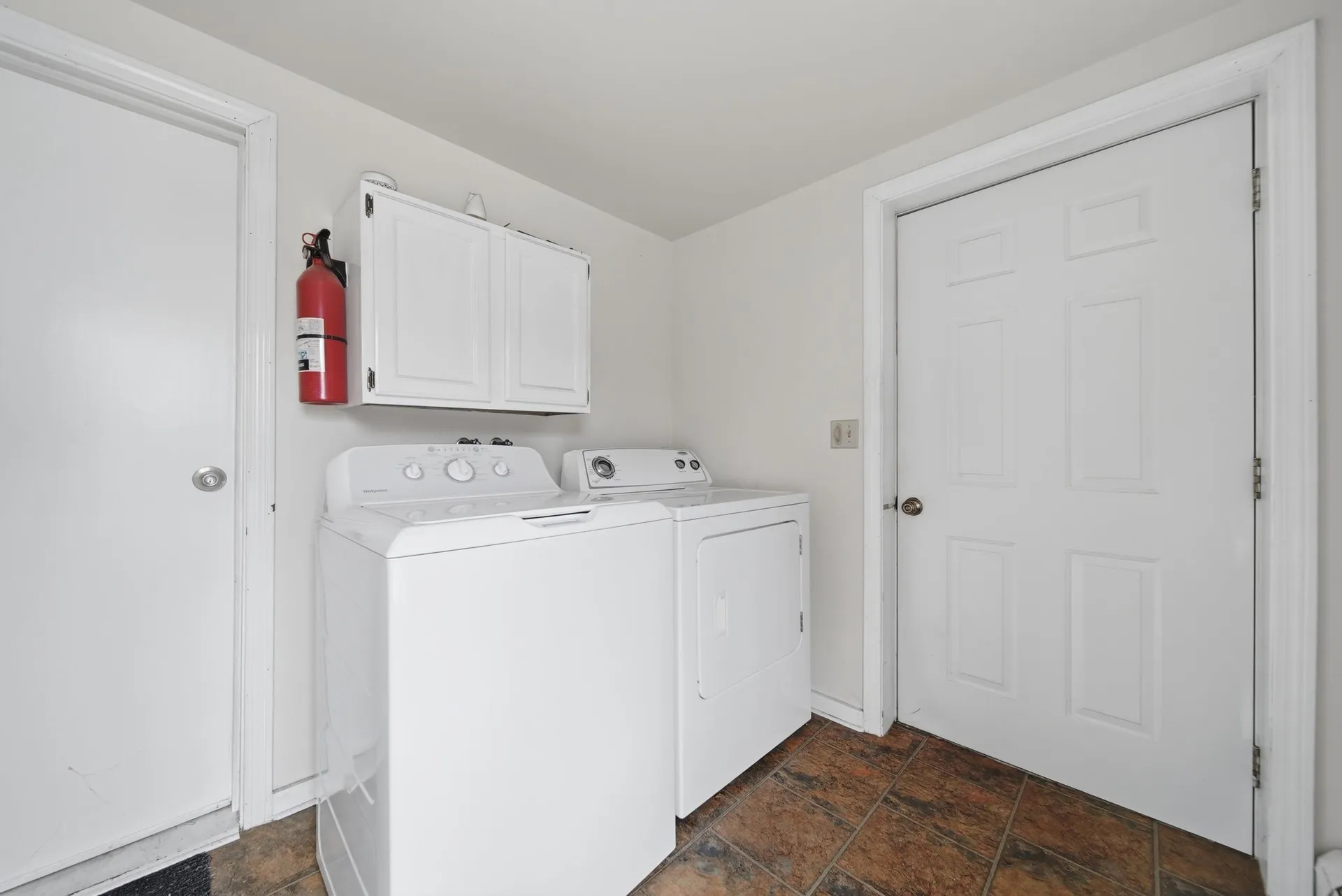1268 Hanover Street Manchester NH 03104
