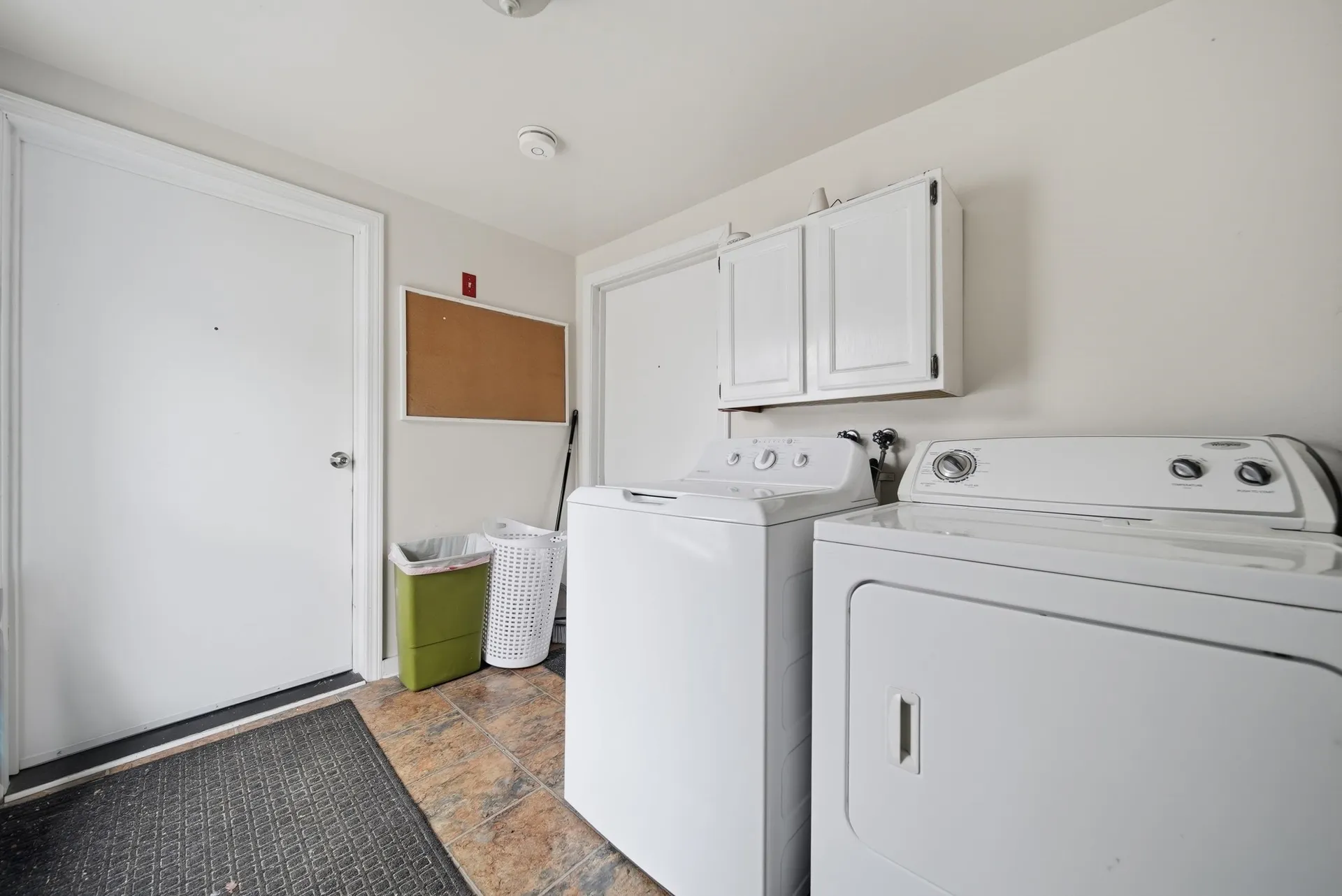 1268 Hanover Street Manchester NH 03104