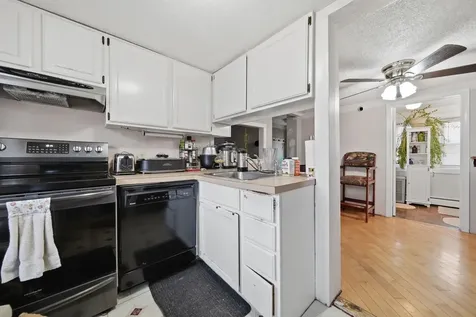1268 Hanover Street Manchester NH 03104