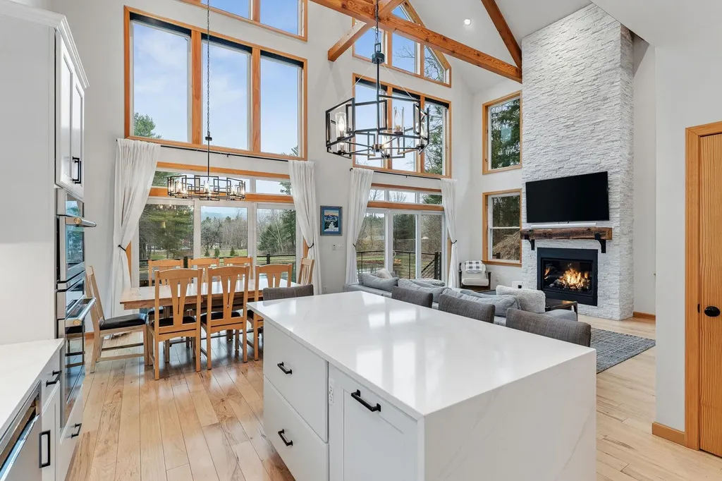481 Weeks Hill Road Stowe VT 05672